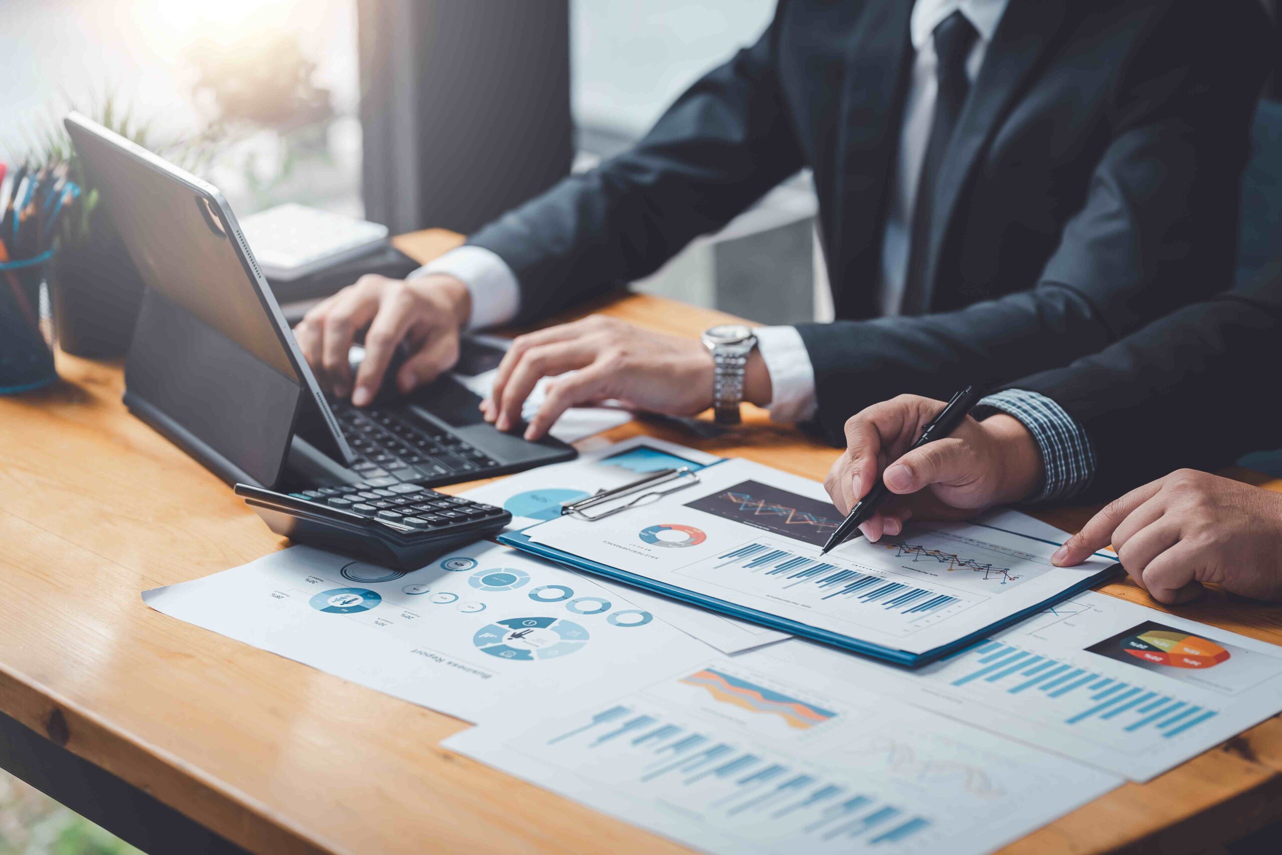 NetSuite VS QuickBooks – Which accounting software is better?